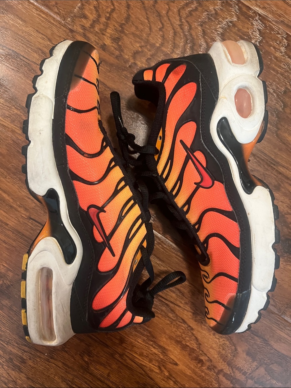 Nike Kids Air Max Plus Orange to Yellow Gradient Sneakers